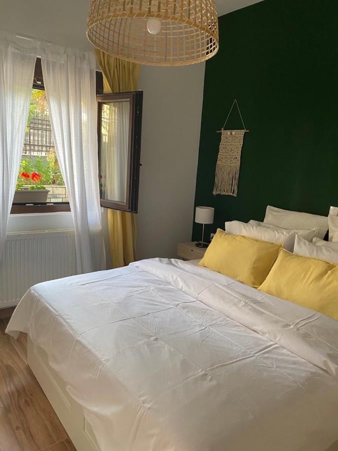 Casa Di Famiglia Apartment Солун Екстериор снимка