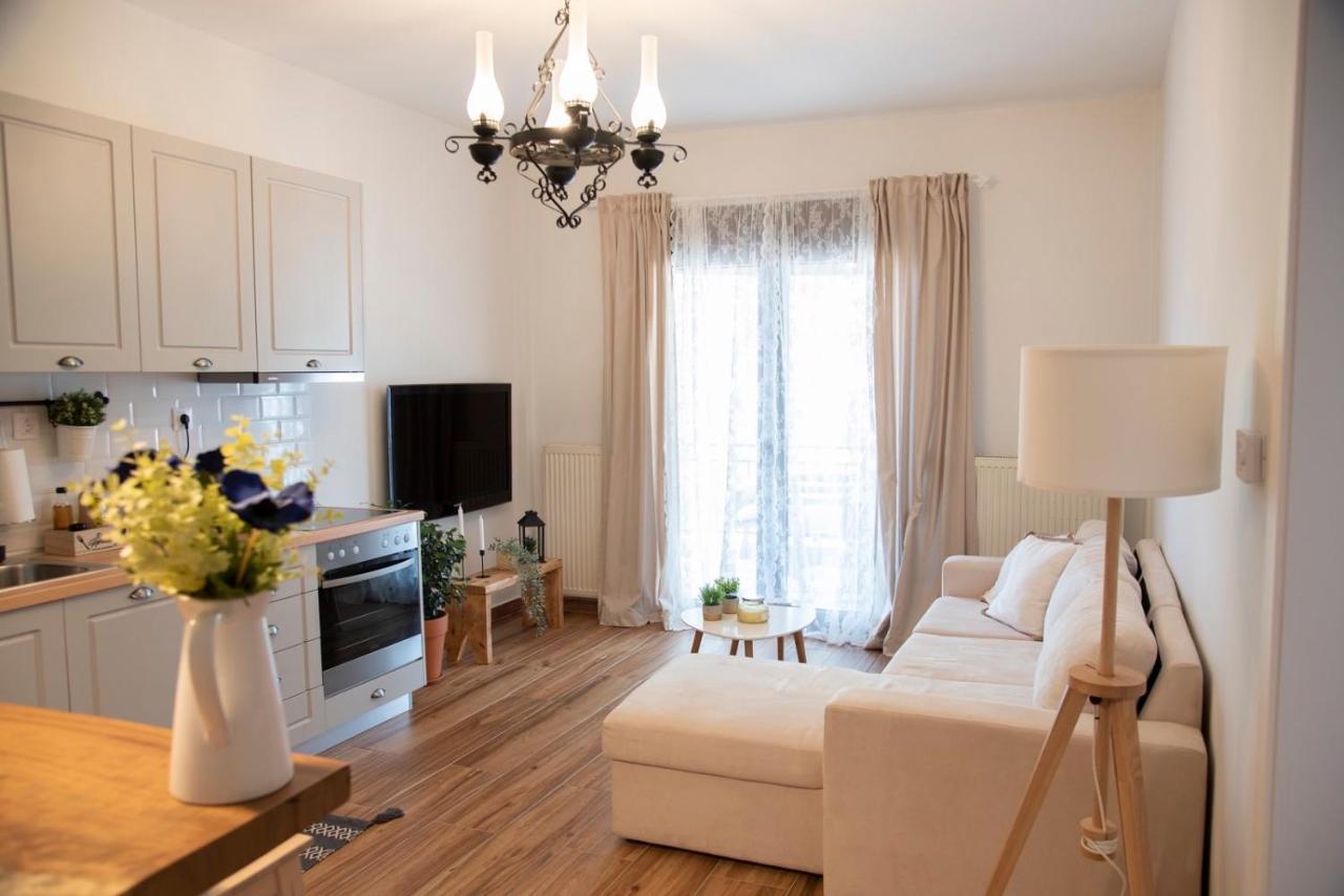 Casa Di Famiglia Apartment Солун Екстериор снимка