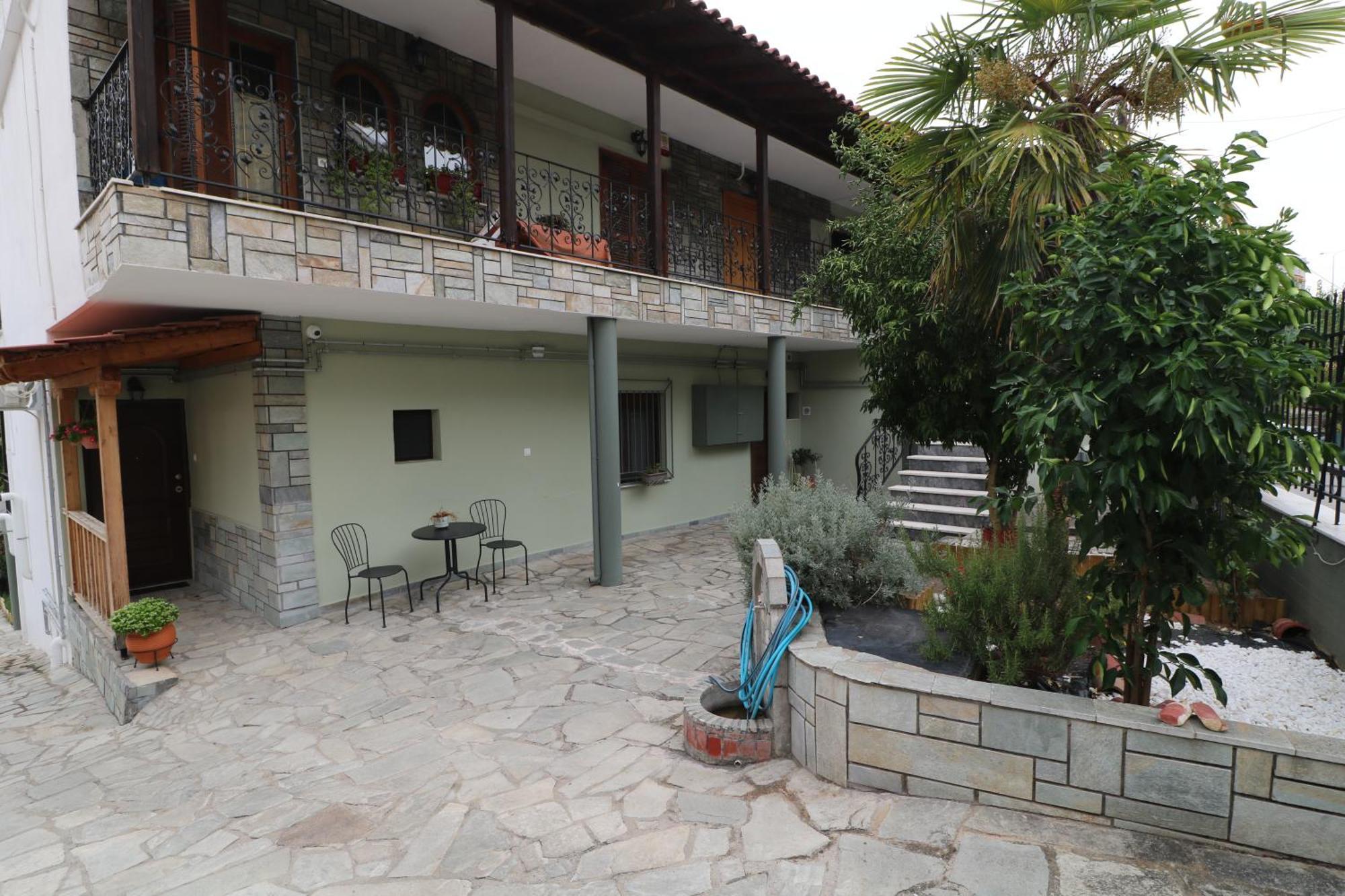 Casa Di Famiglia Apartment Солун Екстериор снимка