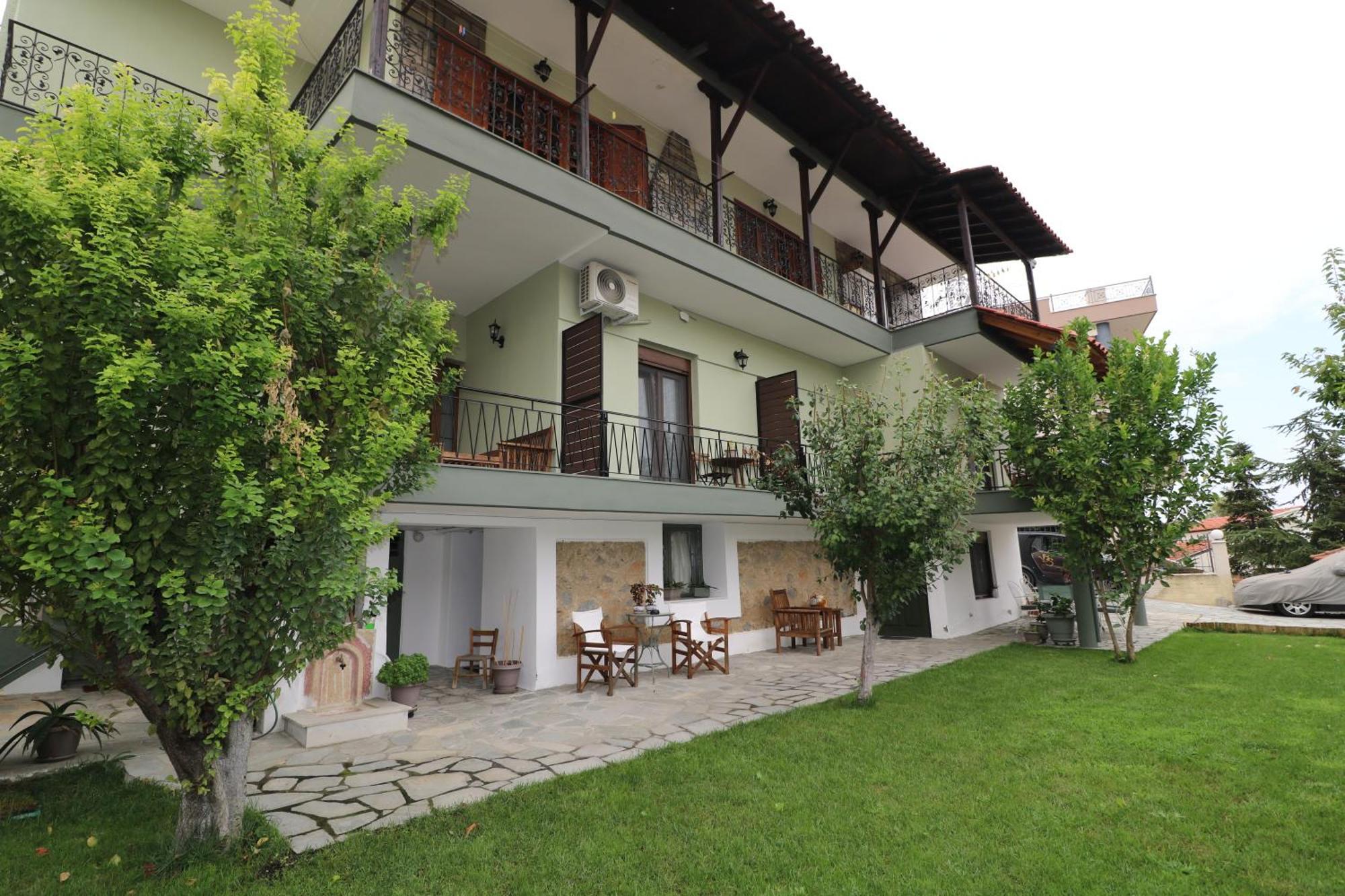Casa Di Famiglia Apartment Солун Екстериор снимка